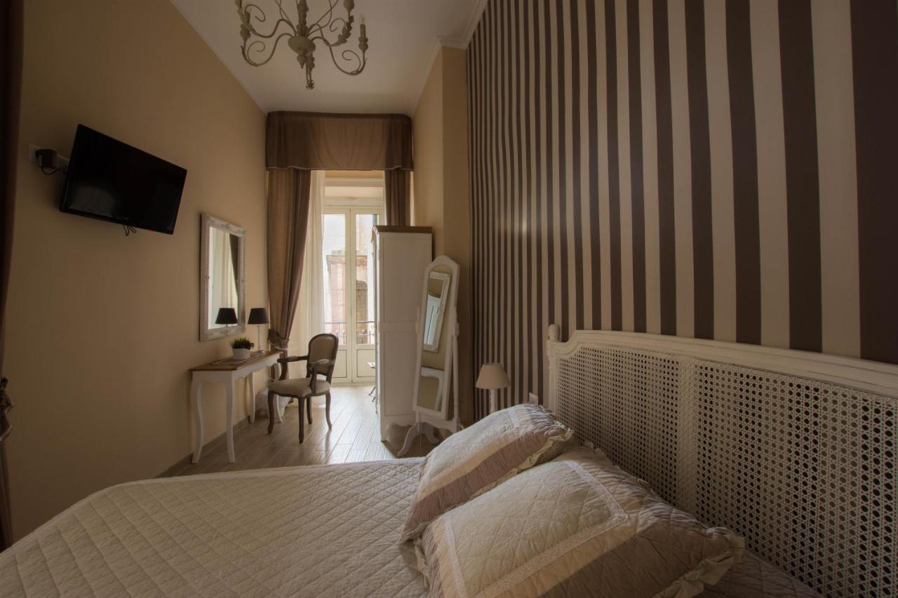 Rooms In San Domenico Maggiore 3 Napoli Eksteriør billede